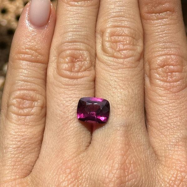 Starling BESPOKE 3.42CT PINKISH-PURPLE RHODOLITE GARNET