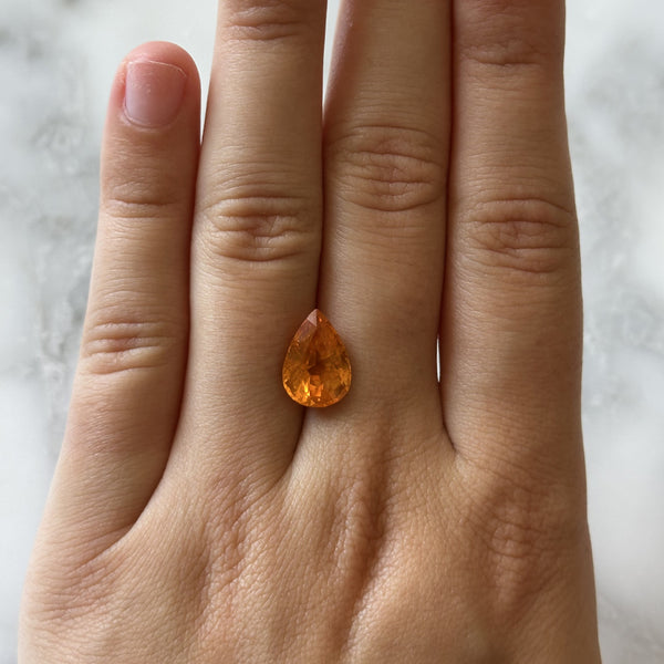 Starling BESPOKE 5.21CT YELLOWISH-ORANGE PEAR SAPPHIRE