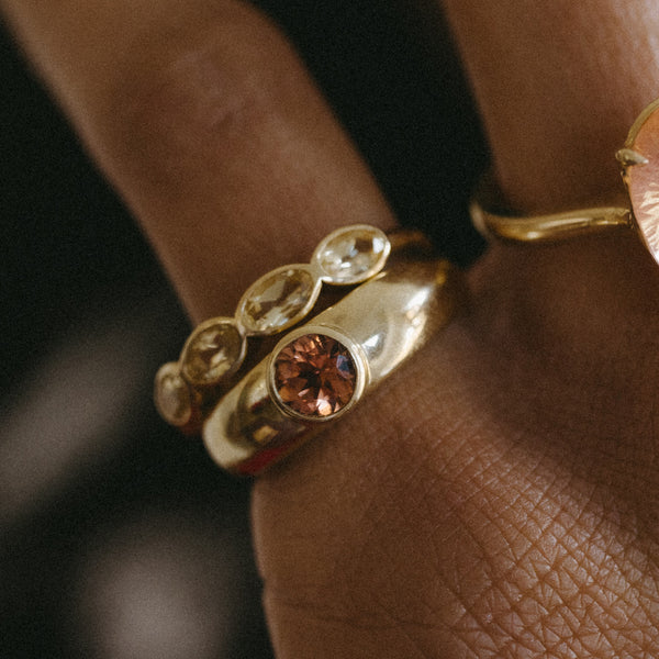 Starling 0.37CT TOPAZ BEZEL SET CLOUD RING