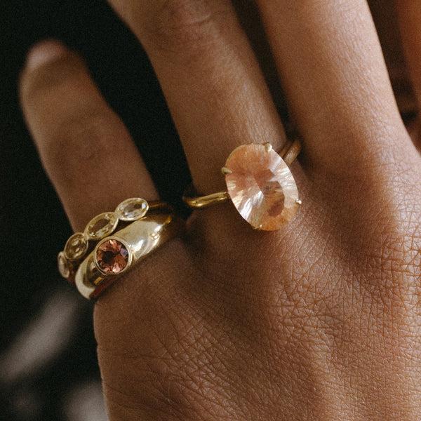 Starling 0.37CT TOPAZ BEZEL SET CLOUD RING