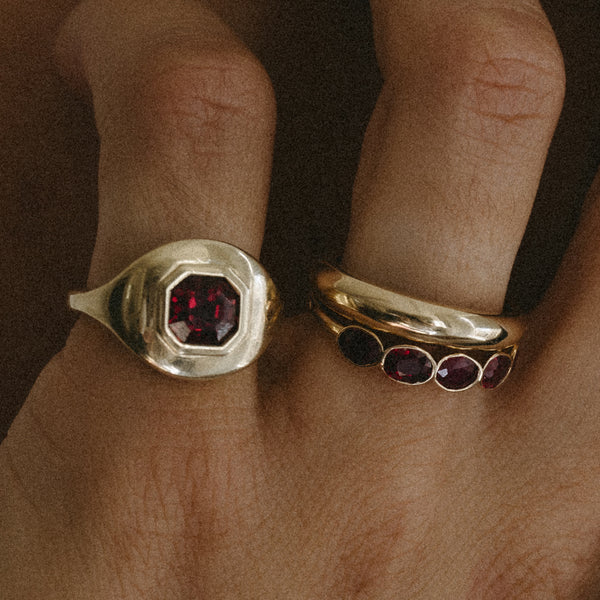 Starling 2.1CT GARNET RIPPLE RING