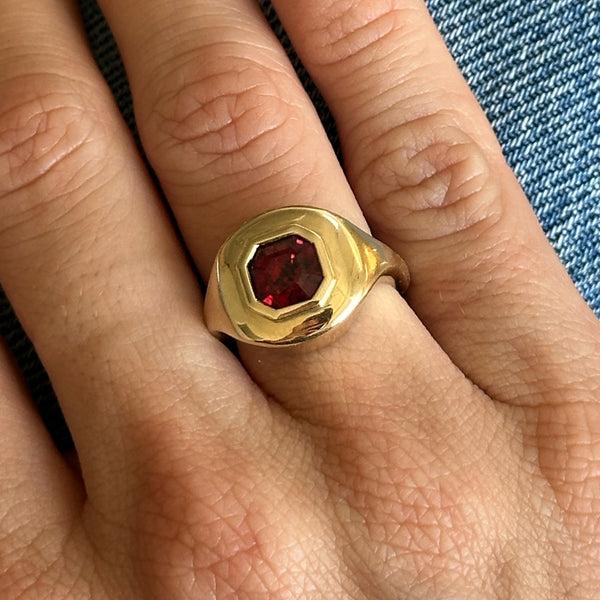 Starling 2.1CT GARNET RIPPLE RING