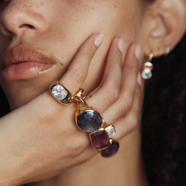 Starling 2.36ct Moonstone Double-Prong Cloud Ring