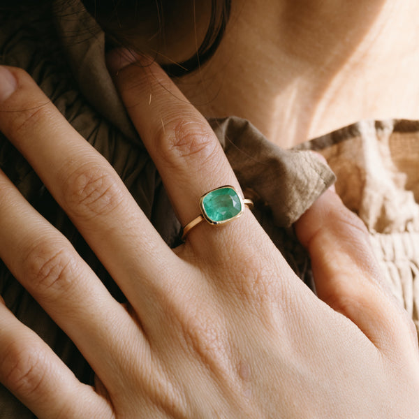 Starling 2.87ct Emerald Bezel Ring