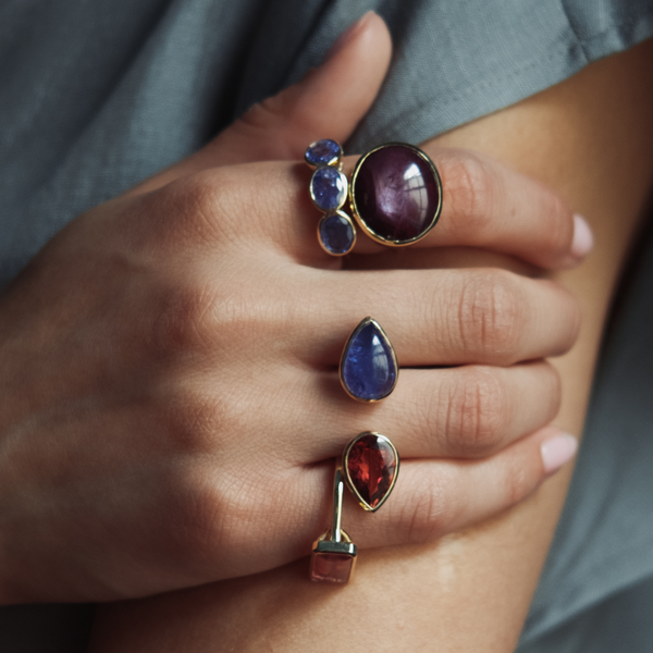 Starling 29ct Star Ruby Cabochon Bezel Ring