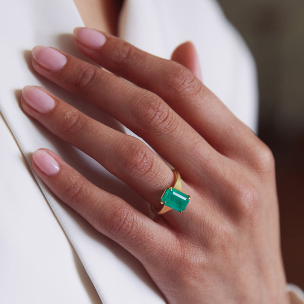 Starling 3.48ct Emerald Lark Ring