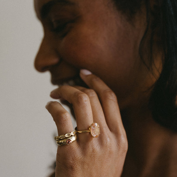 Starling 5.2CT SUNSTONE PRONG RING