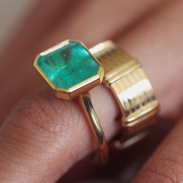 Starling 5.36ct Colombian Emerald Bezel Ring