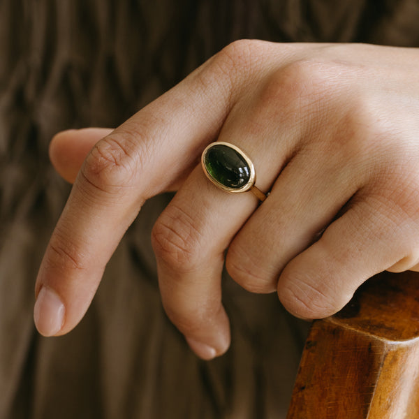 Starling 5.59ct Tourmaline Cabachon Bezel Ring