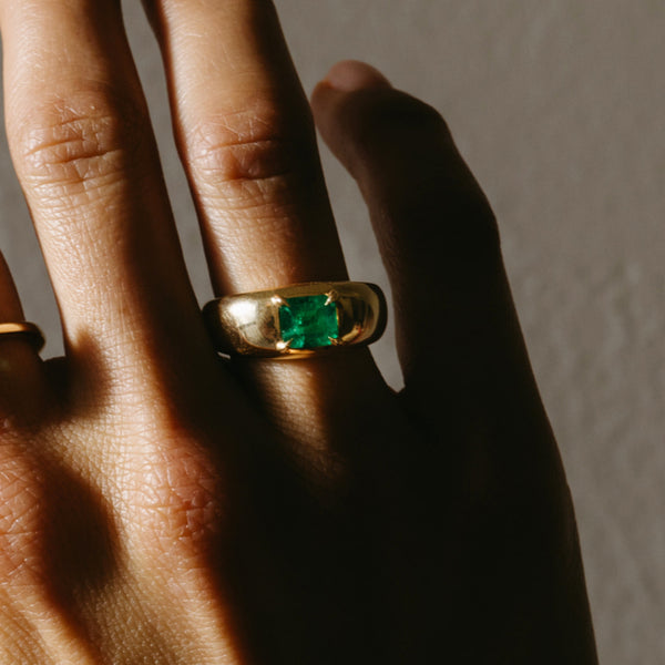 Starling .96ct Muzo Emerald Cloud Ring