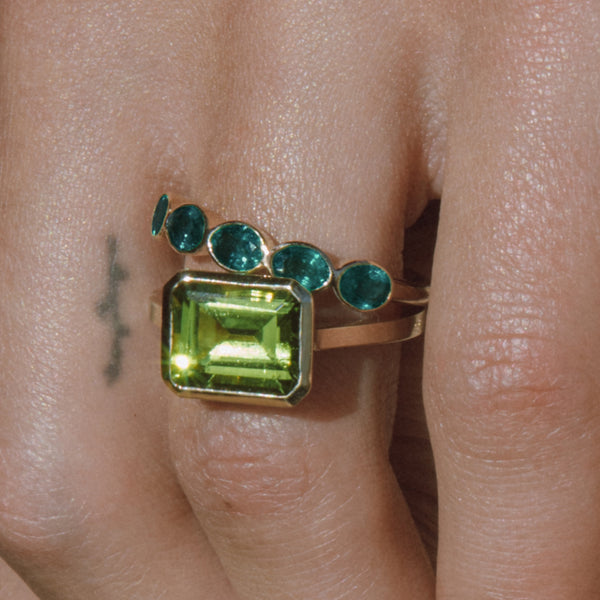 Starling ALEXANDRITE OVAL BEZEL RING