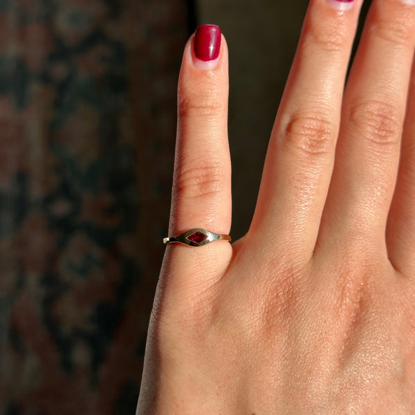 Starling Anthill Garnet Signet Ring