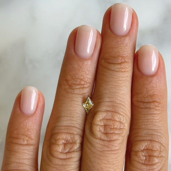 Starling BESPOKE 0.32CT BROWN-GREEN DIAMOND