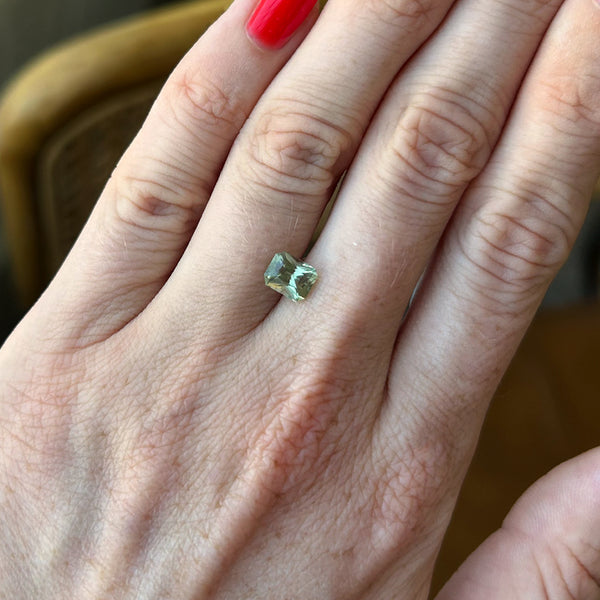 Starling BESPOKE 1.30CT MONTANA SAPPHIRE