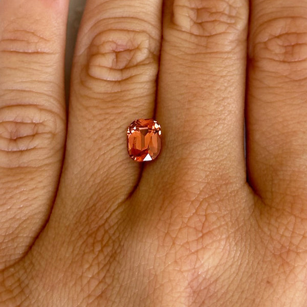 Starling BESPOKE 1.60CT MALAYA GARNET