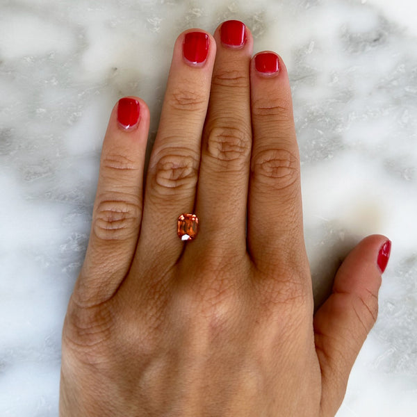 Starling BESPOKE 1.60CT MALAYA GARNET