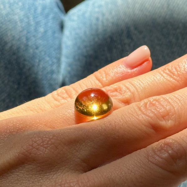 Starling BESPOKE 10.53CT ROUND CABOCHON CITRINE