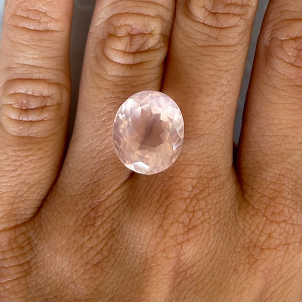 Starling BESPOKE 13.86CT ROSE QUARTZ