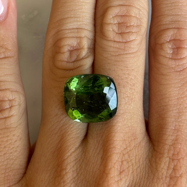 Starling BESPOKE 16.85CT DARK GREEN TOURMALINE