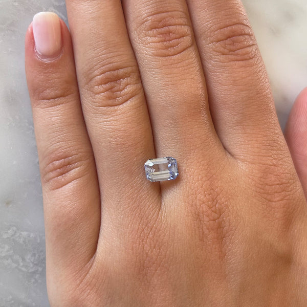 Starling BESPOKE 2.06CT LIGHT BLUE SAPPHIRE