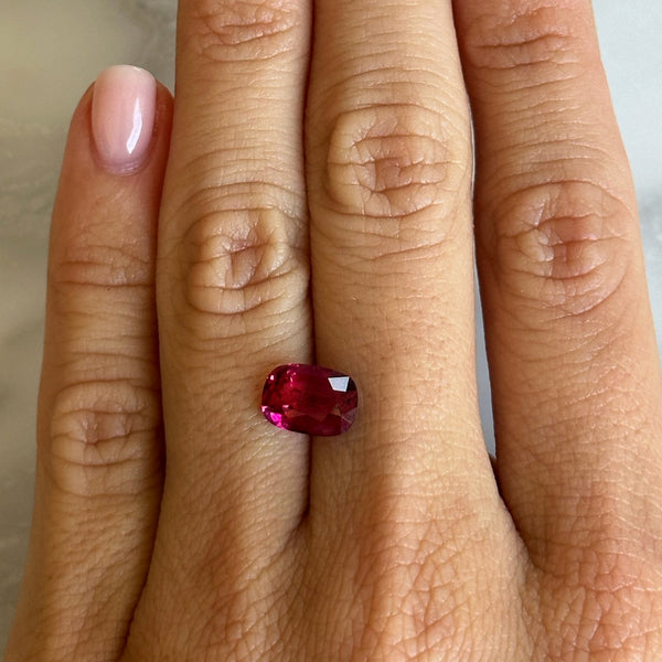 Starling BESPOKE 2.22CT RASPBERRY TOURMALINE