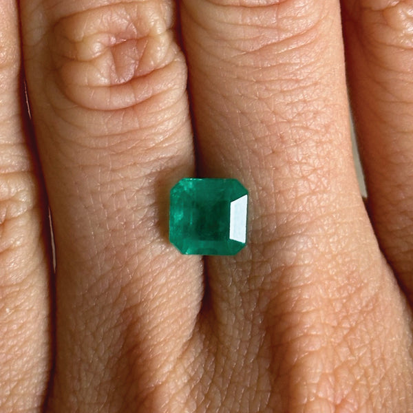 Starling BESPOKE 2.42CT ZAMBIAN EMERALD