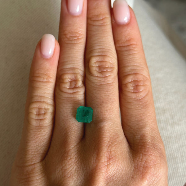 Starling BESPOKE 2.42CT ZAMBIAN EMERALD