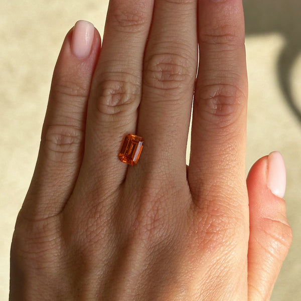 Starling BESPOKE 2.57CT ANZA SPESSARTINE GARNET
