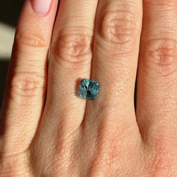 Starling BESPOKE 2.63CT MONTANA SAPPHIRE