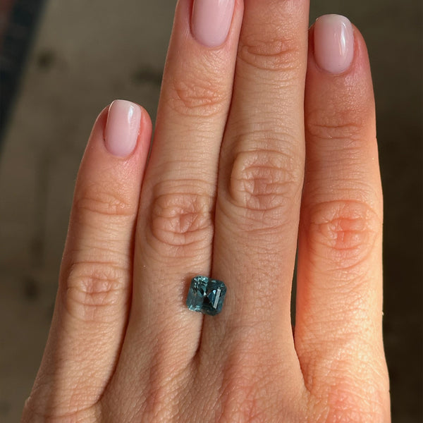 Starling BESPOKE 2.63CT MONTANA SAPPHIRE