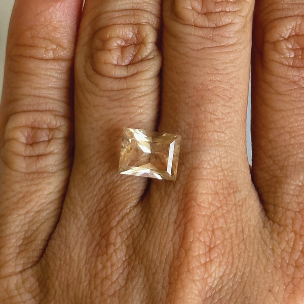 Starling BESPOKE 3.50CT OREGON SUNSTONE