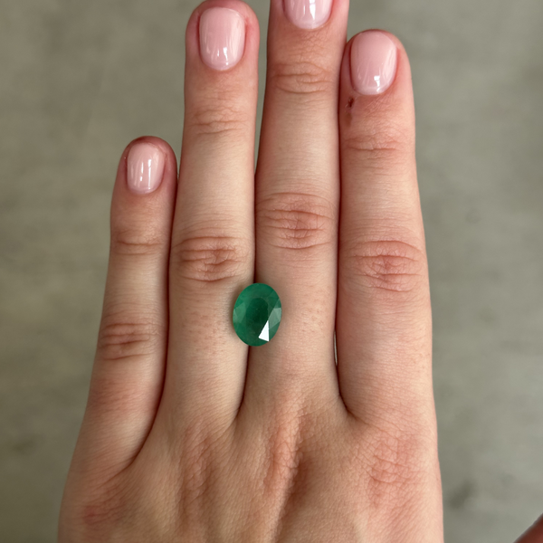 Starling Bespoke 4.27ct Zambian Emerald Oval Cut