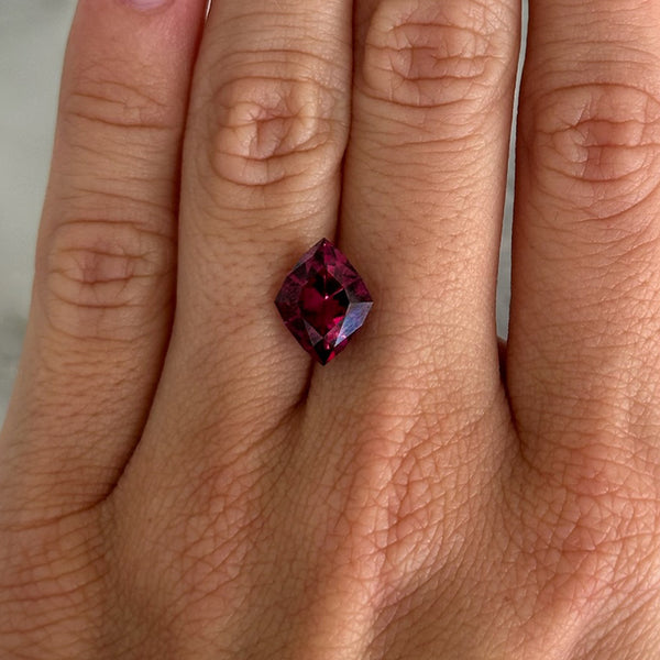Starling BESPOKE 4.35CT ANZA RHODOLITE GARNET