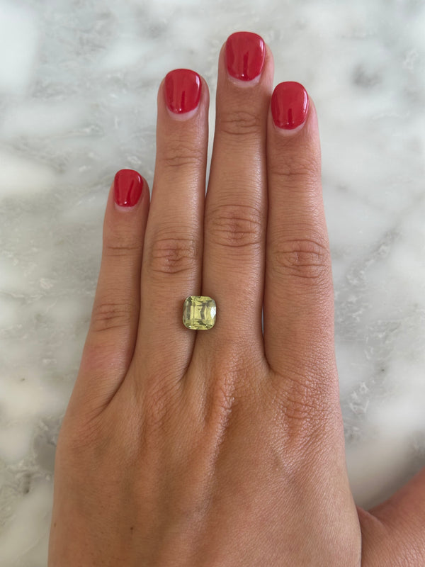 Starling BESPOKE 4.68CT GREEN ZIRCON