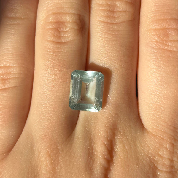Starling Bespoke 5.77ct Aquamarine