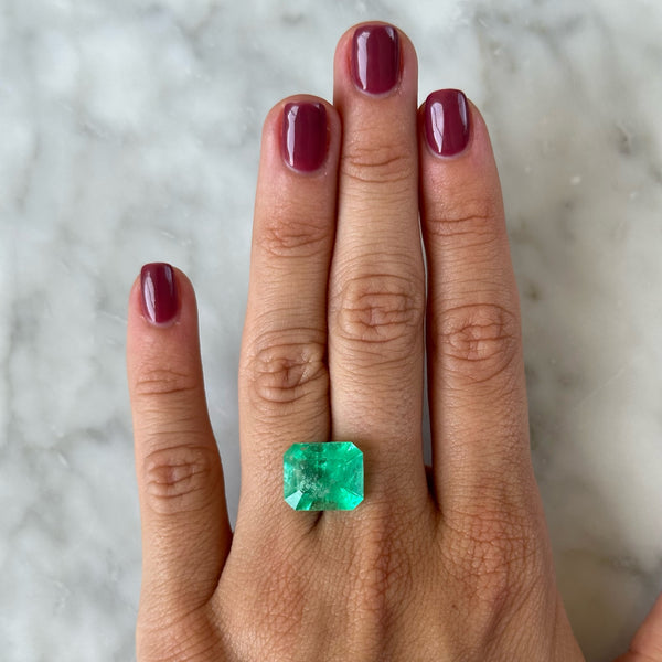 Starling BESPOKE 6.26CT MUZO EMERALD RING