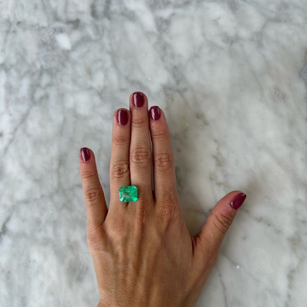 Starling BESPOKE 6.26CT MUZO EMERALD RING