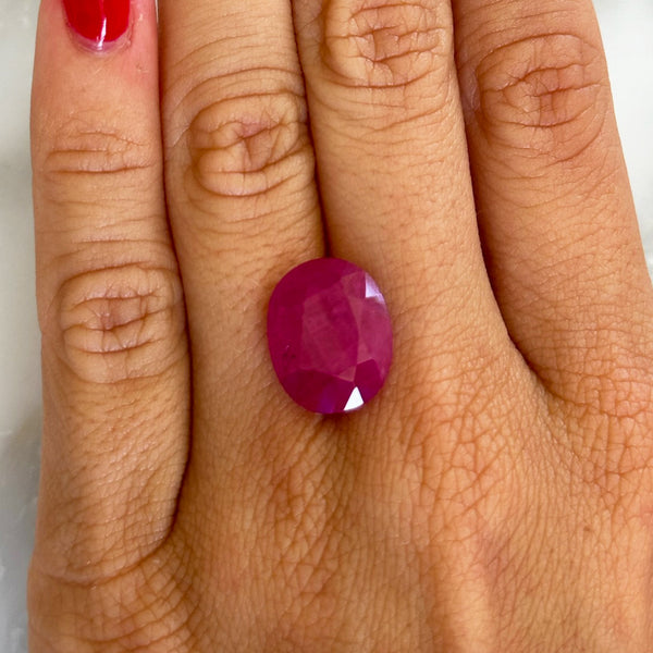 Starling BESPOKE 9.79CT RUBY