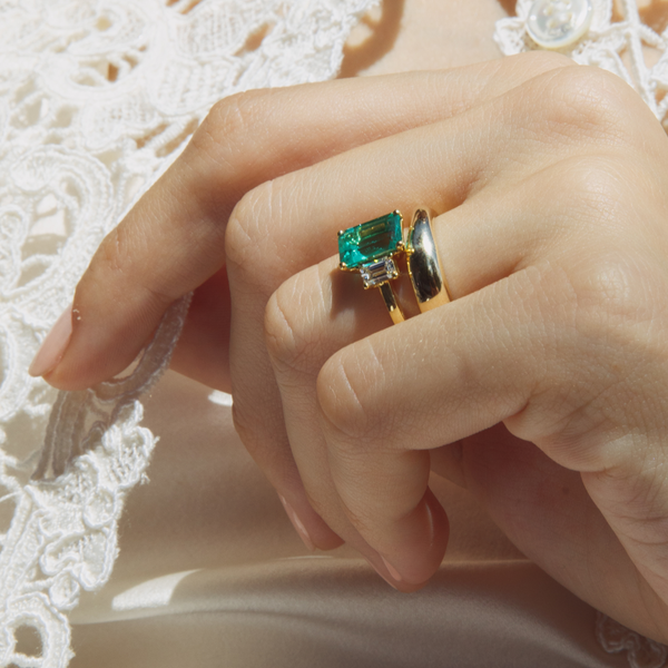 Starling Cloud Shadow Wedding Band