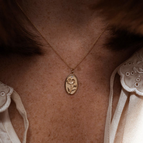 Starling COSMO FLOWER CHARM