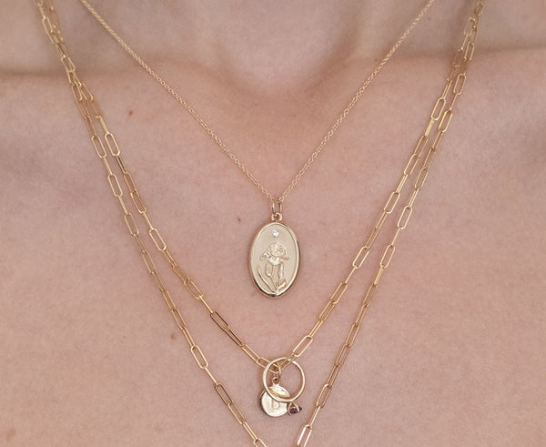 Starling FEBRUARY BIRTH FLOWER CHARM