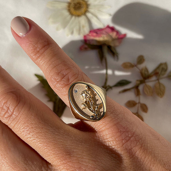 Starling JUNE BIRTH FLOWER SIGNET RING