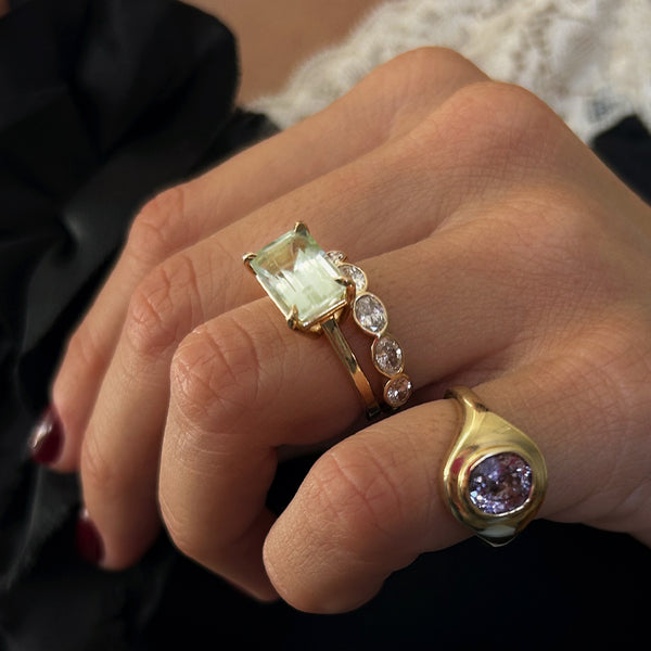 Starling LIGHT GREEN BERYL PRONG RING