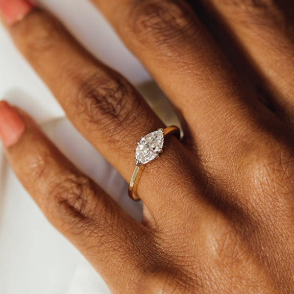 Starling MARQUISE LAB DIAMOND RING
