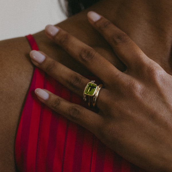 Starling PERIDOT JULIA BIRTHSTONE RING