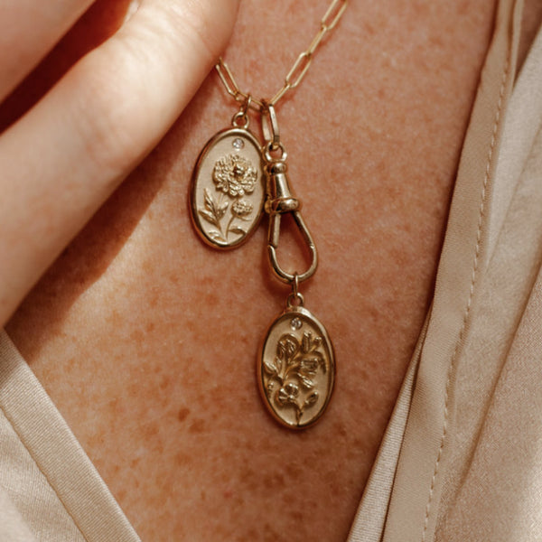 Starling SWEET PEA FLOWER CHARM