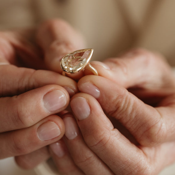 Starling Tilted Citrine Ring