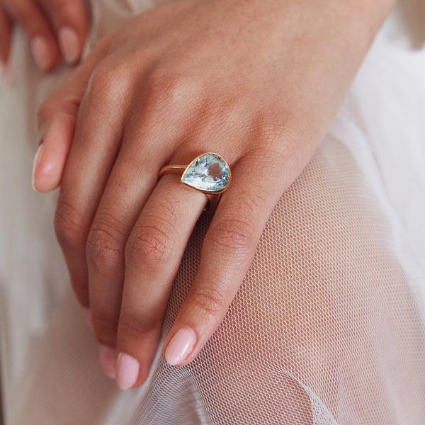 Starling Tilted Pear Aquamarine Ring