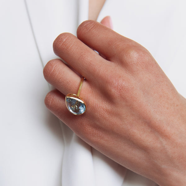 Starling Tilted Pear Aquamarine Ring