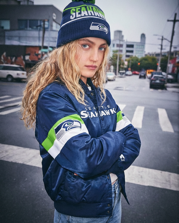 Starter MENS SEATTLE SEAHAWKS TRIPLE OPTION SATIN VARSITY JACKET